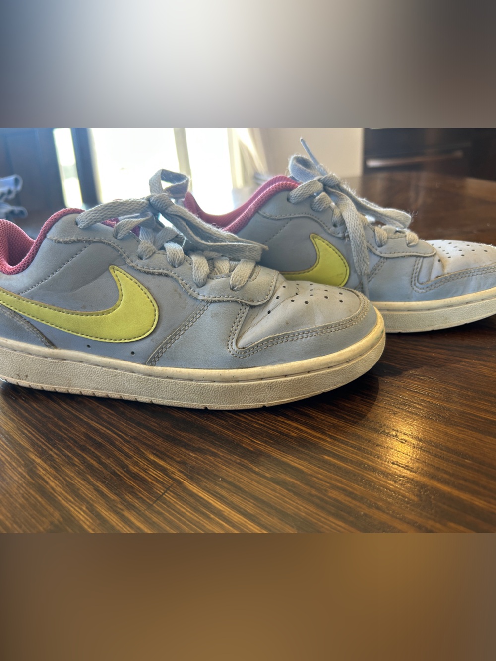 Nike Kids Light Gray Sneakers with Yellow Swoosh and Pink Lining